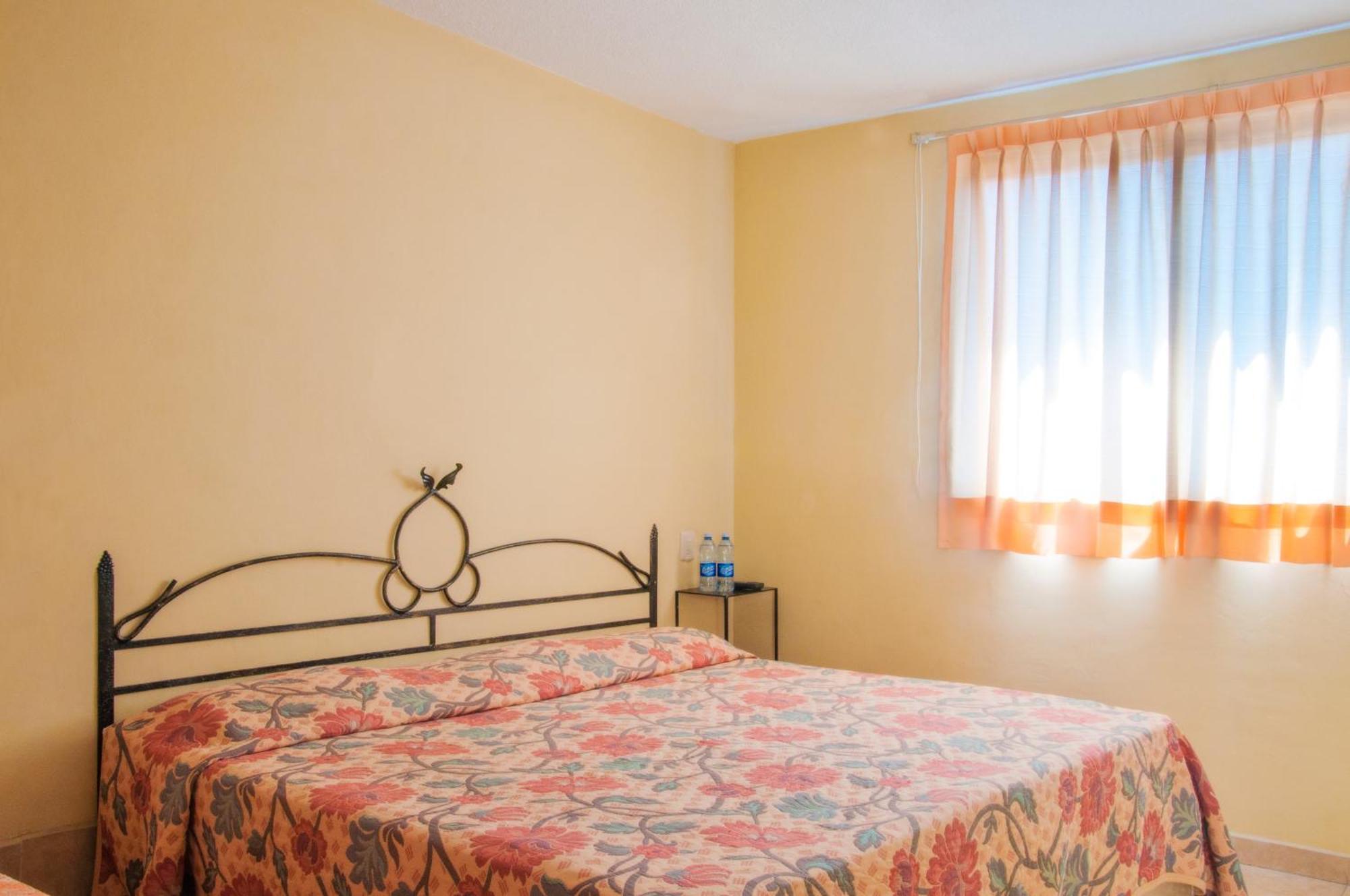 מורליה Hotel Xanti מראה חיצוני תמונה